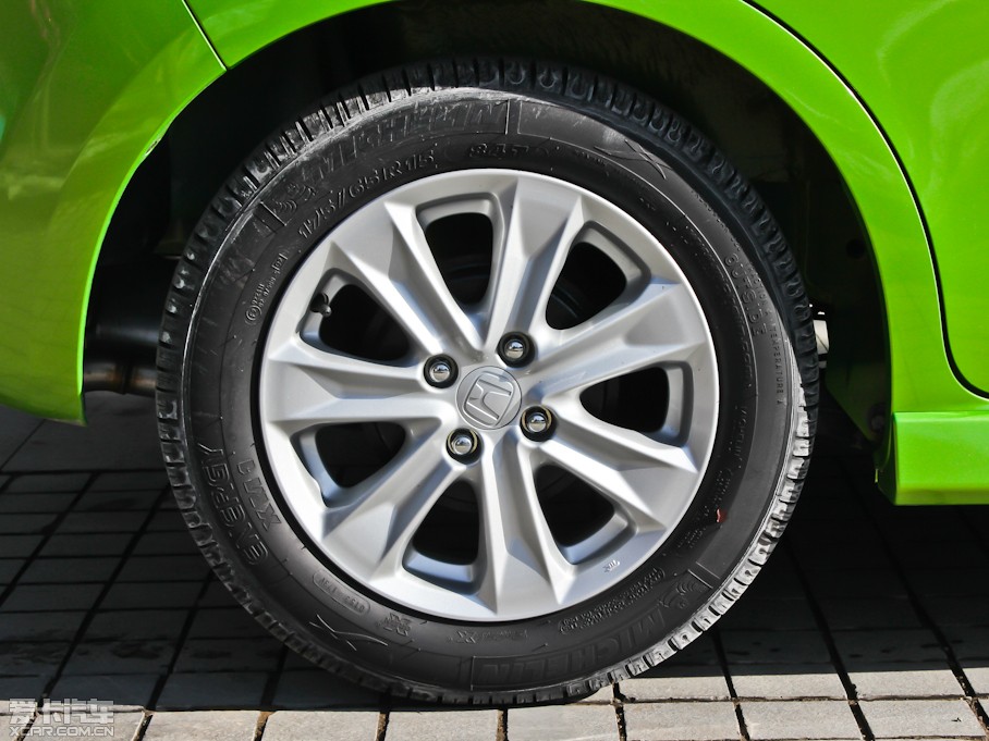 2013wHybrid 1.3L Hybrid