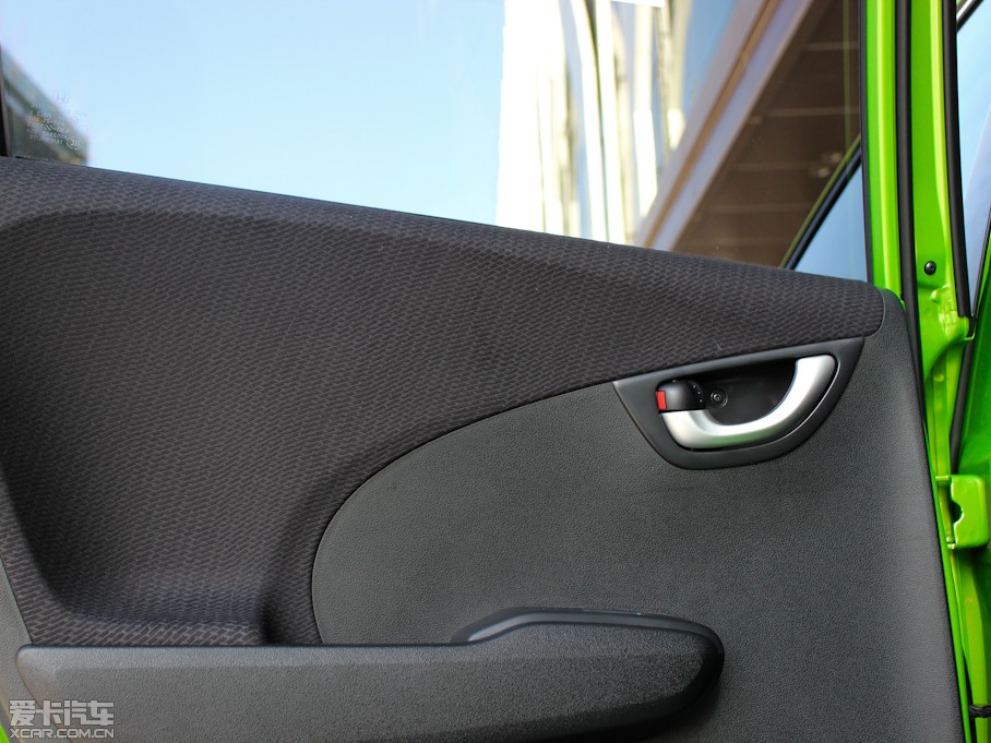 2013wHybrid 1.3L Hybrid