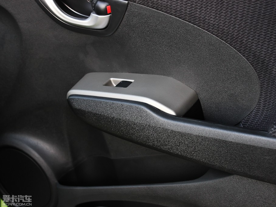 2013wHybrid 1.3L Hybrid