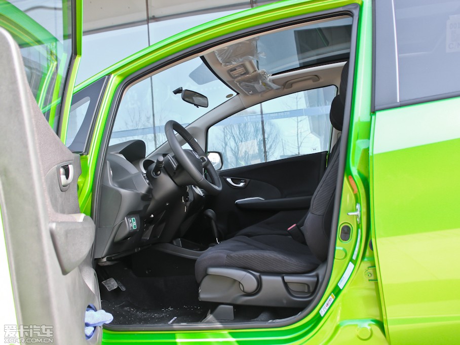 2013wHybrid 1.3L Hybrid