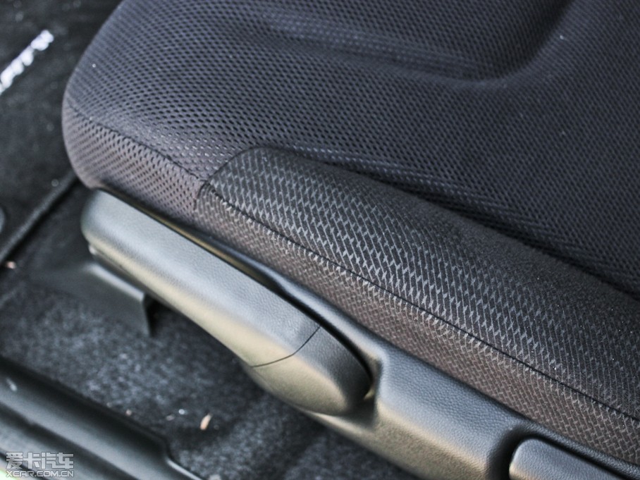 2013wHybrid 1.3L Hybrid