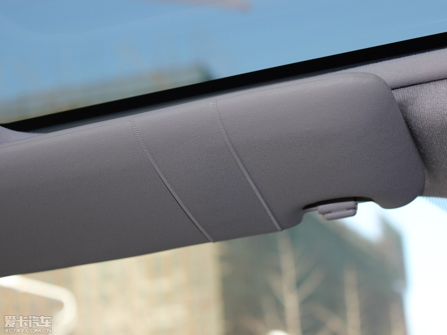 2013wHybrid 1.3L Hybrid