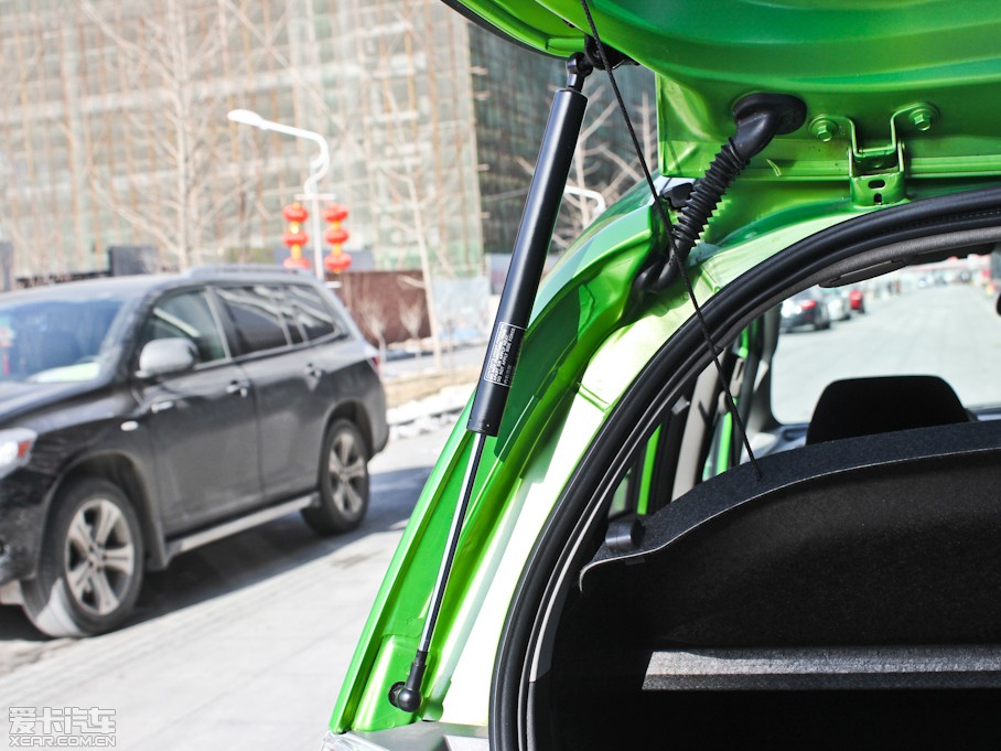 2013wHybrid 1.3L Hybrid