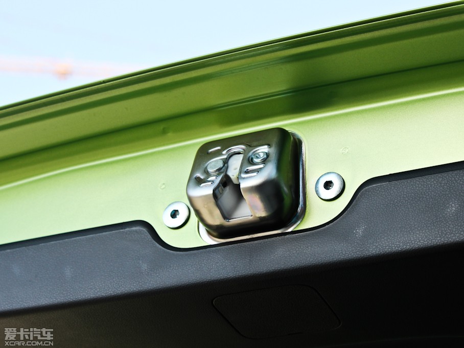 2013wHybrid 1.3L Hybrid