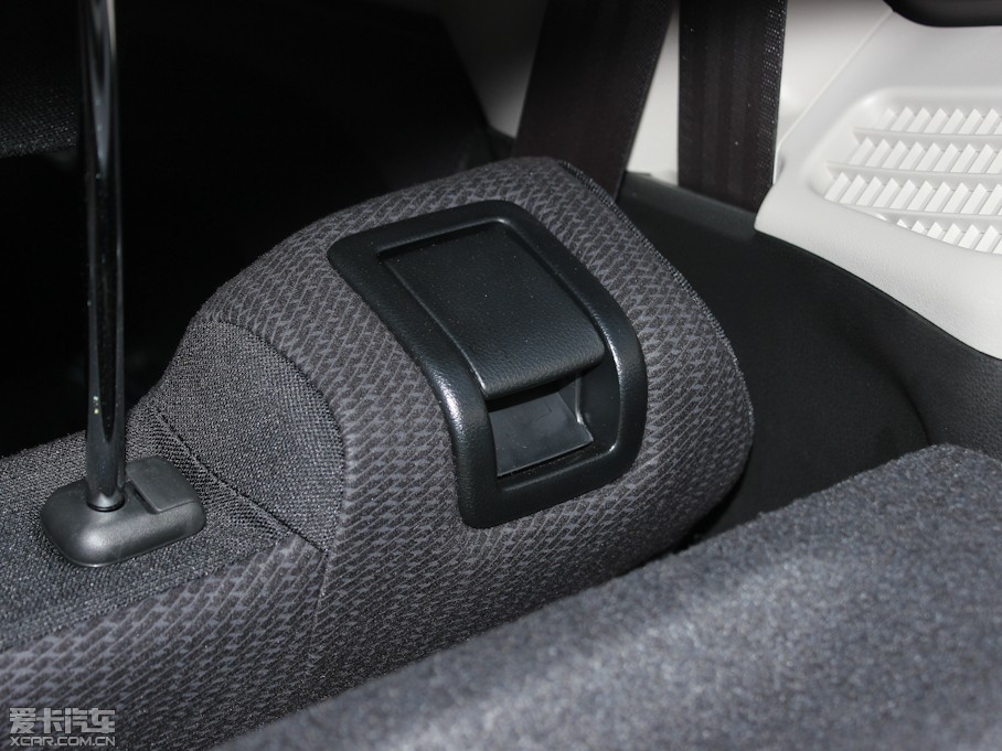 2013wHybrid 1.3L Hybrid