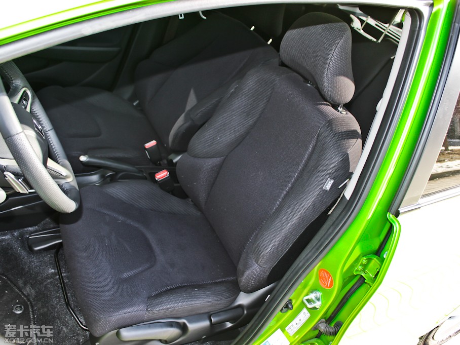 2013wHybrid 1.3L Hybrid