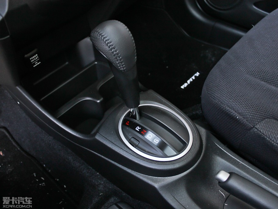 2013wHybrid 1.3L Hybrid