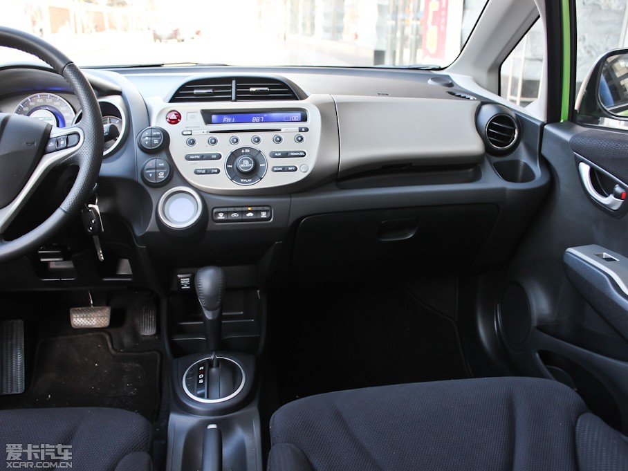 2013wHybrid 1.3L Hybrid