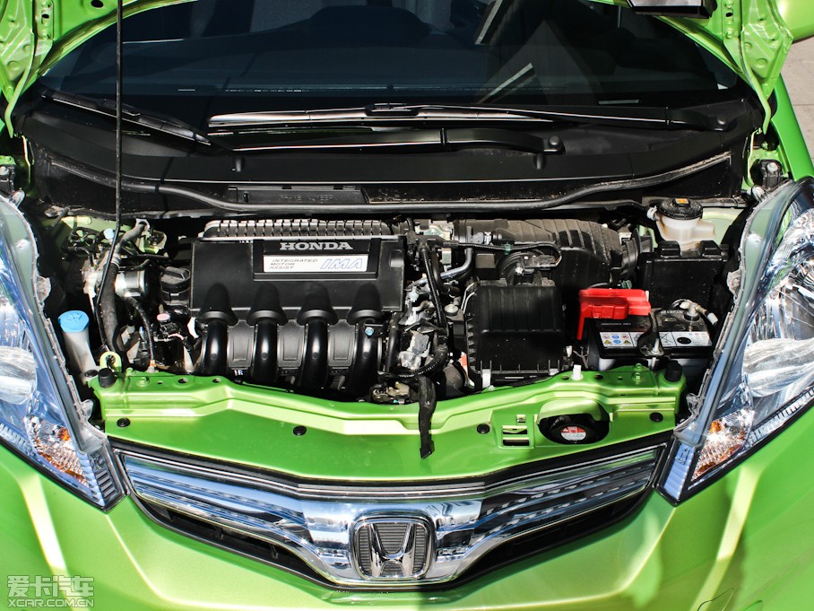 2013wHybrid 1.3L Hybrid