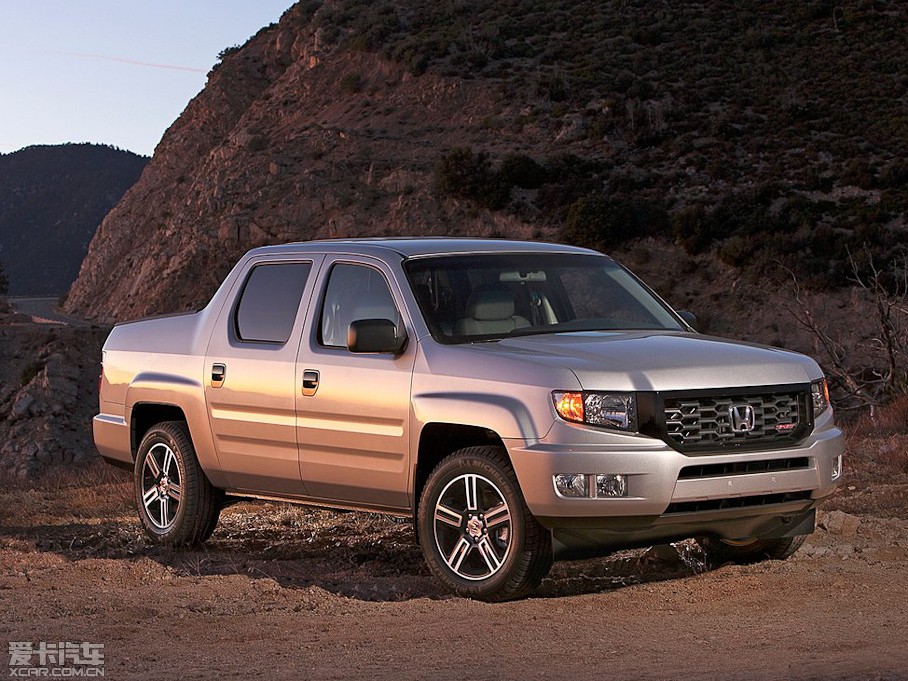 2012Ridgeline Sport