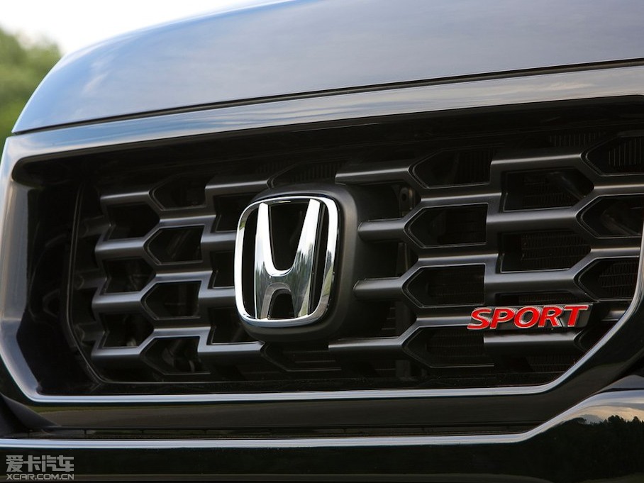 2012Ridgeline Sport