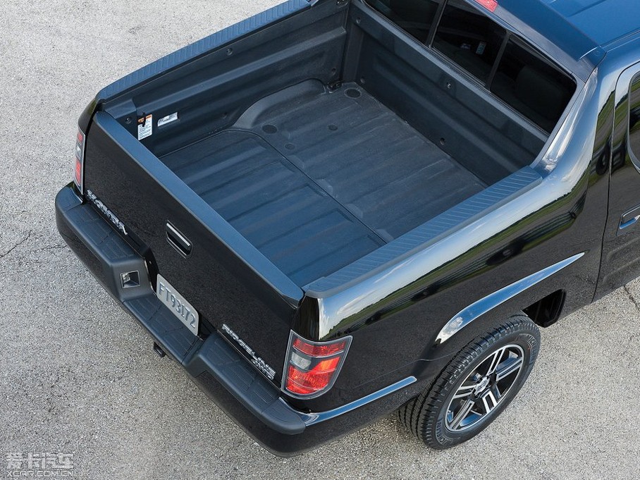 2012Ridgeline Sport