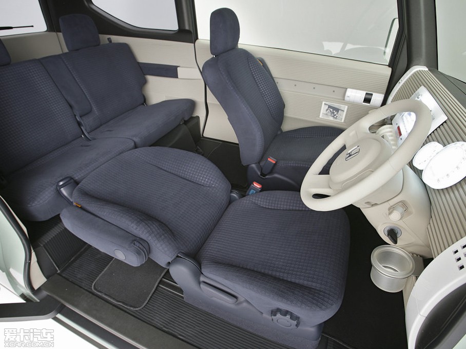 2006���Step Bus ����܇