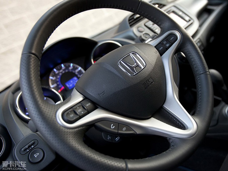 2013���w��(����) SPORT