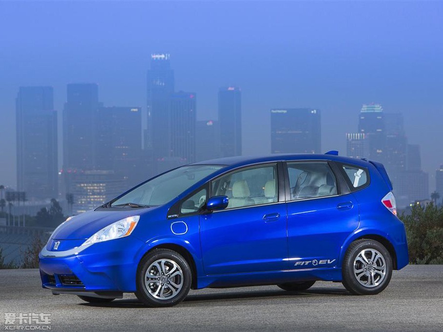 2013���w��(����) EV