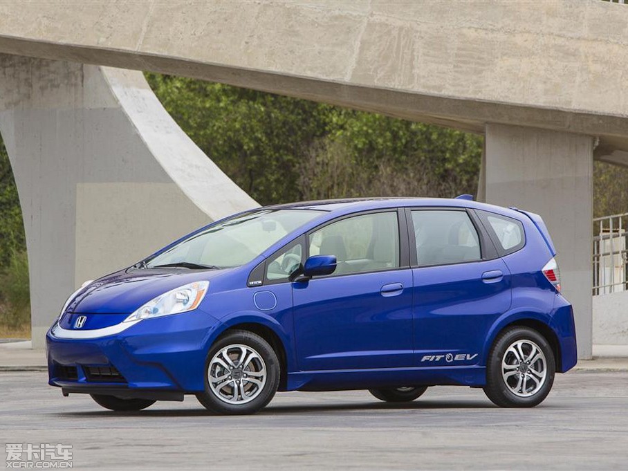 2013���w��(����) EV