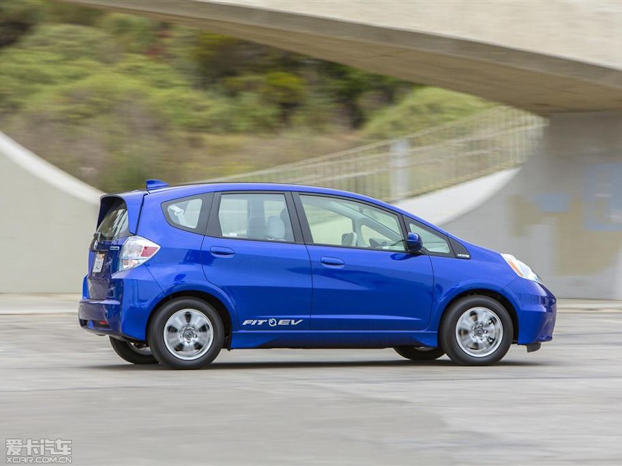 2013���w��(����) EV