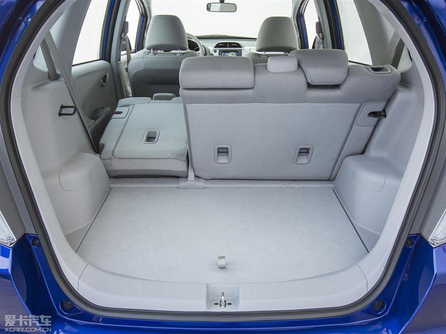 2013���w��(����) EV