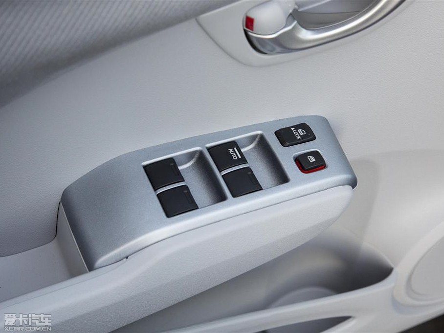 2013���w��(����) EV