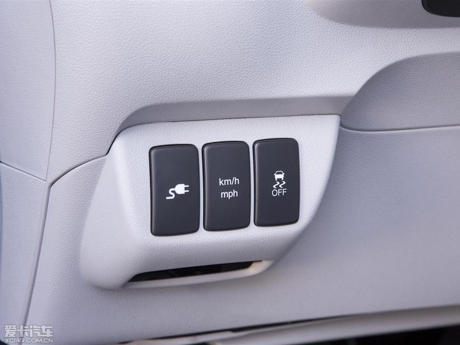 2013���w��(����) EV