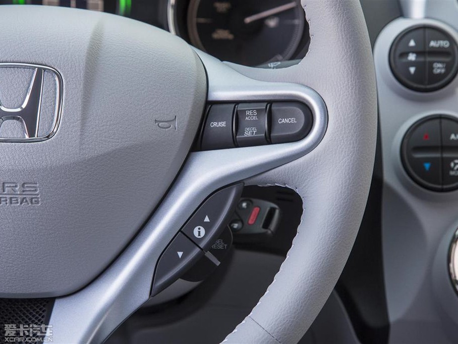 2013���w��(����) EV