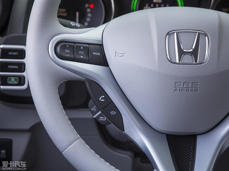 2013���w��(����) EV