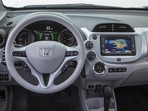 2013��EV �п؅^