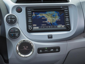 2013��EV �п؅^