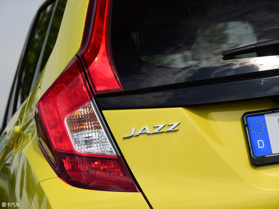 2014���w��(����) Jazz