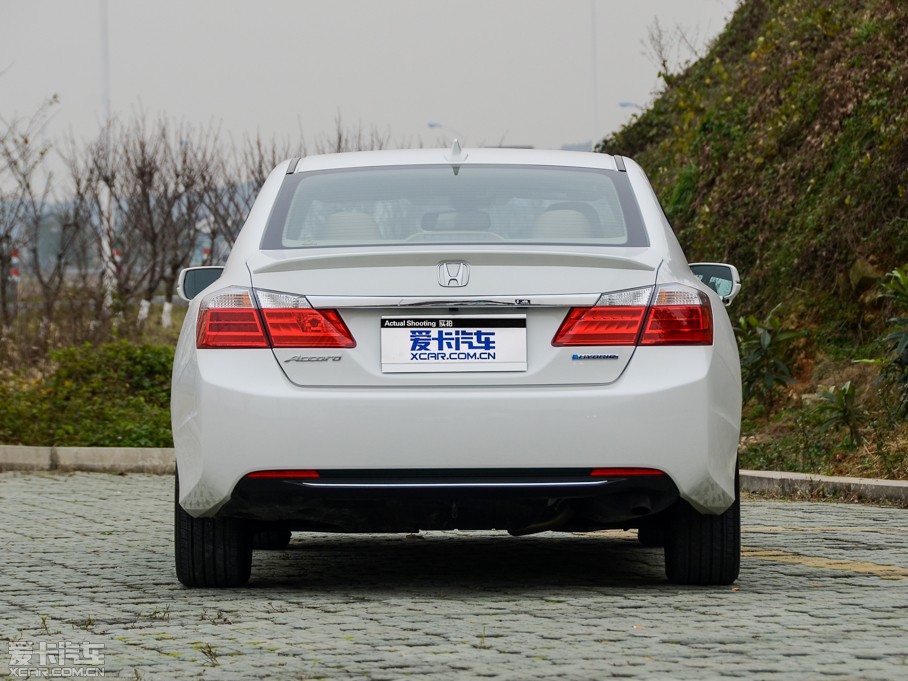 2015�����w(����) Hybrid
