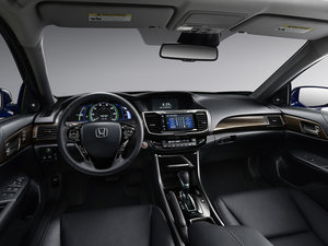 2016TOURING Hybrid п؅^