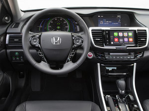 2016TOURING Hybrid п؅^(q)