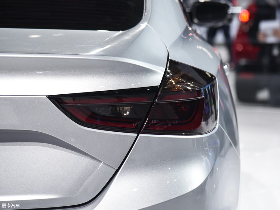 2018���Insight ������