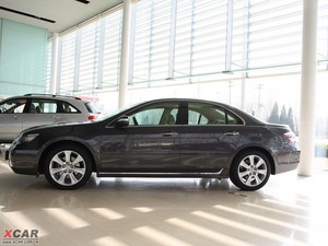 2009款3.7L 自动 正侧（左）