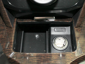 20103.7L (bio)(zhn)A\Ӱ g