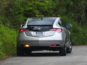 2012款讴歌ZDX 整体外观