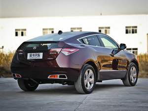 2012款3.7L  整体外观