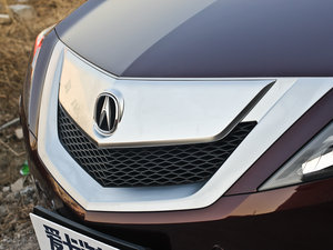 2012款3.7L  细节外观