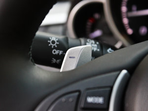 2012��3.7L  �п؅^