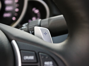 2012��3.7L  �п؅^