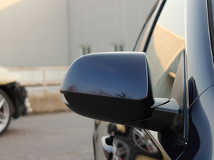 20131.5L Hybrid (x)(ji)^