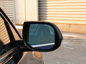 20131.5L Hybrid (x)(ji)^