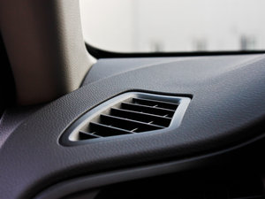 20131.5L Hybrid п؅^