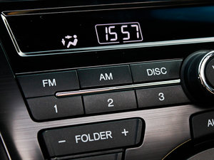 20131.5L Hybrid п؅^(q)