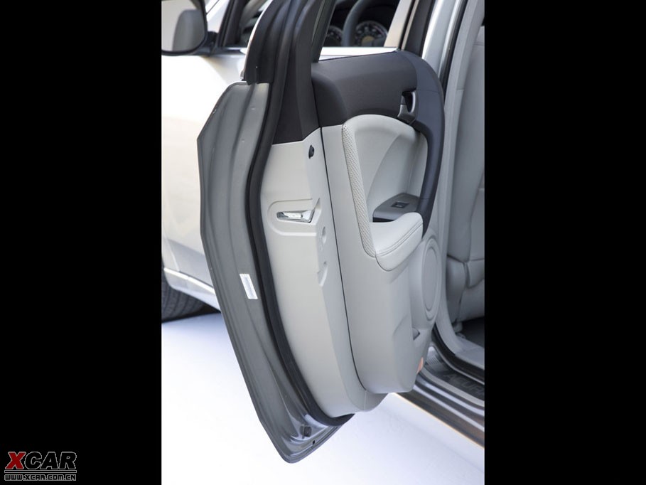 2011��֎��TSX 