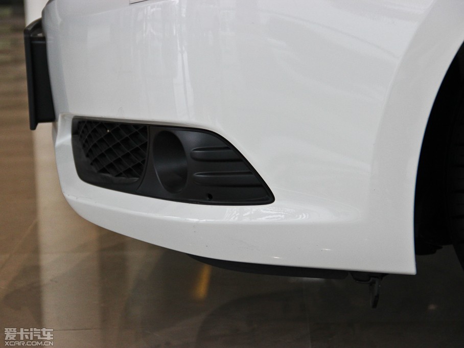 2013��֎��ILX 2.0L �Ԅ�(d��ng)���J��