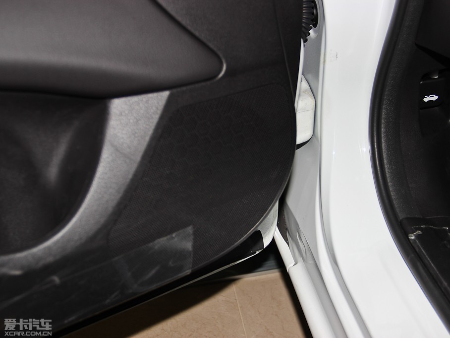 2013��֎��ILX 2.0L �ԄӾ��J��