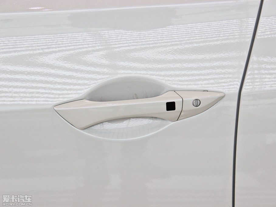 2013��֎��ILX 2.0L �ԄӾ��J��