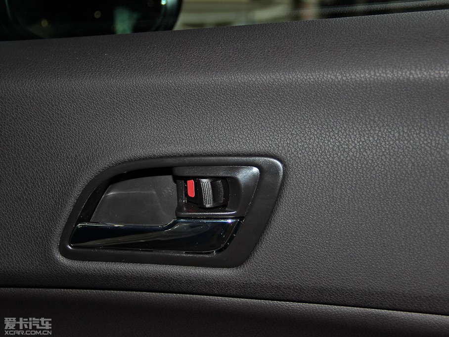 2013��֎��ILX 2.0L �Ԅ�(d��ng)���J��