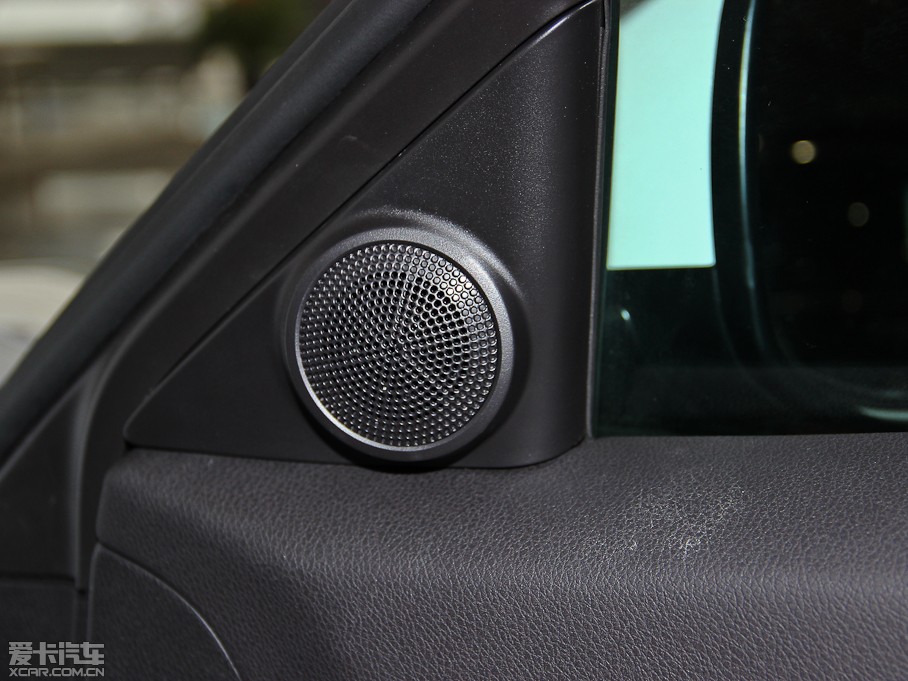 2013��֎��ILX 2.0L �Ԅ�(d��ng)���J��